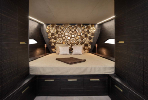 Yacht-Apex-Noleggio-Sardegna