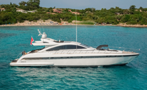 Yacht-Mangusta-Noleggio-Porto-Cervo